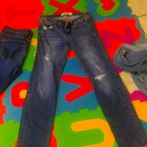 Hollister jeans